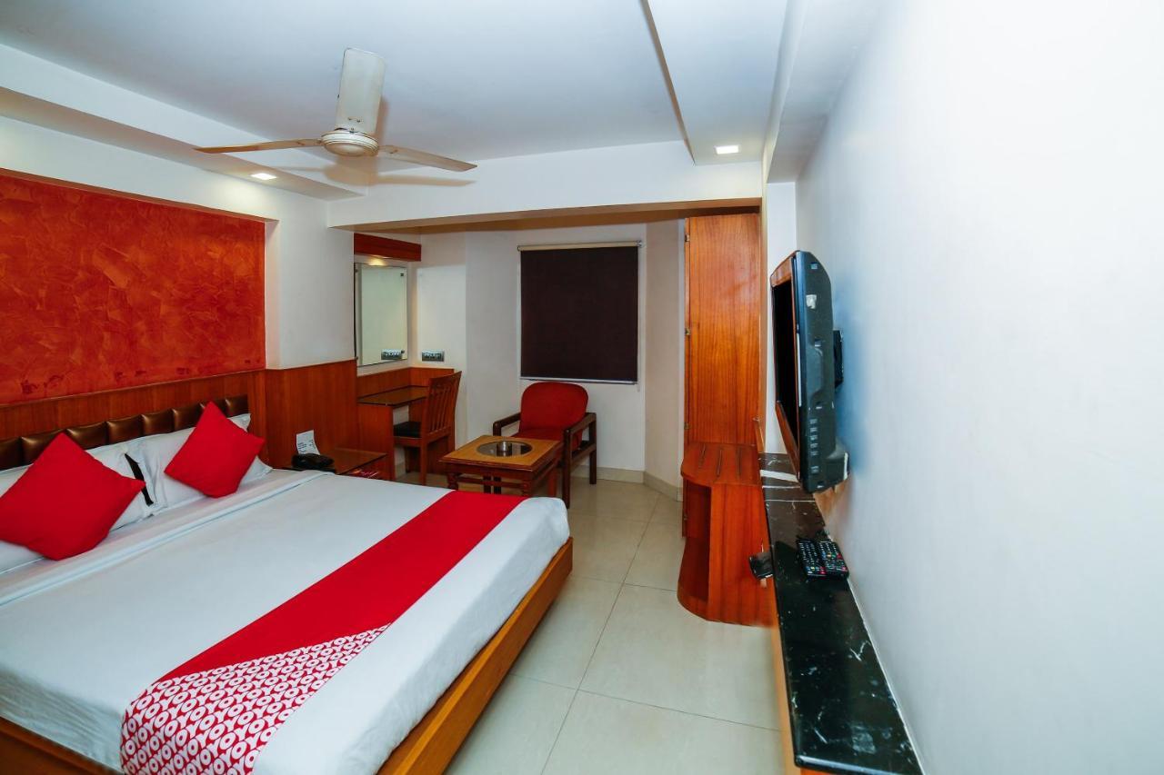 Hotel Shelter Gwalior Ngoại thất bức ảnh