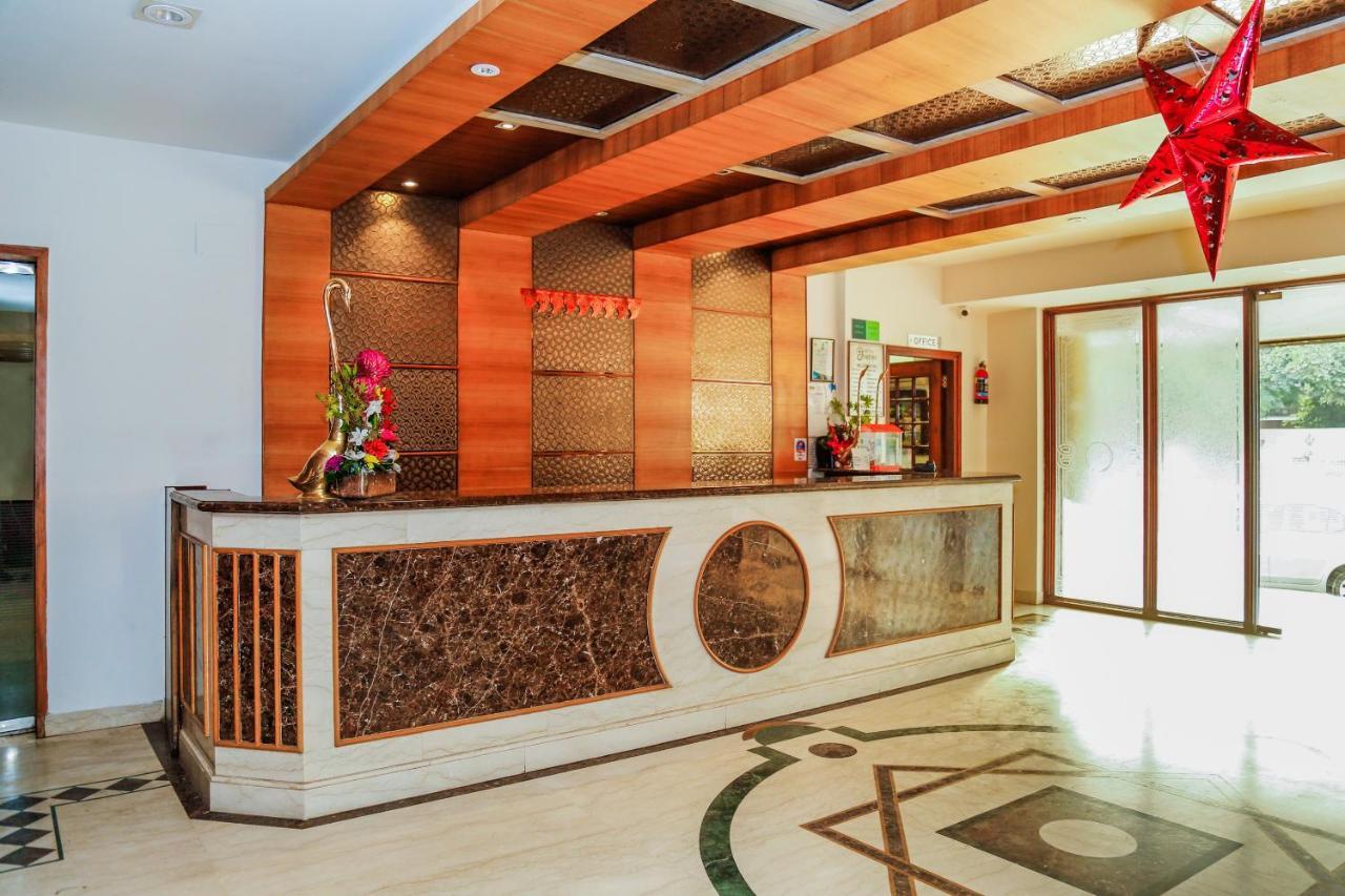 Hotel Shelter Gwalior Ngoại thất bức ảnh