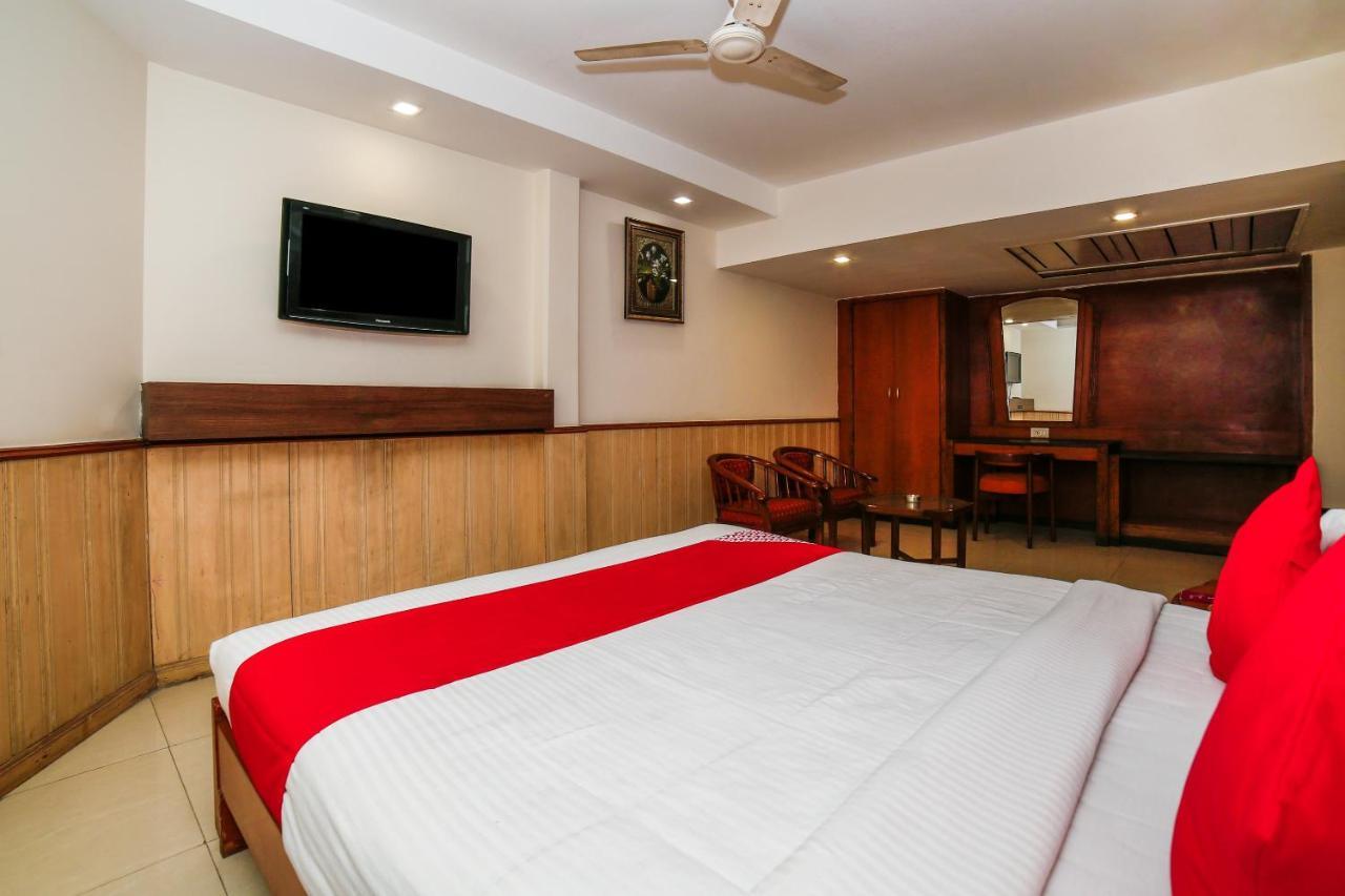 Hotel Shelter Gwalior Ngoại thất bức ảnh