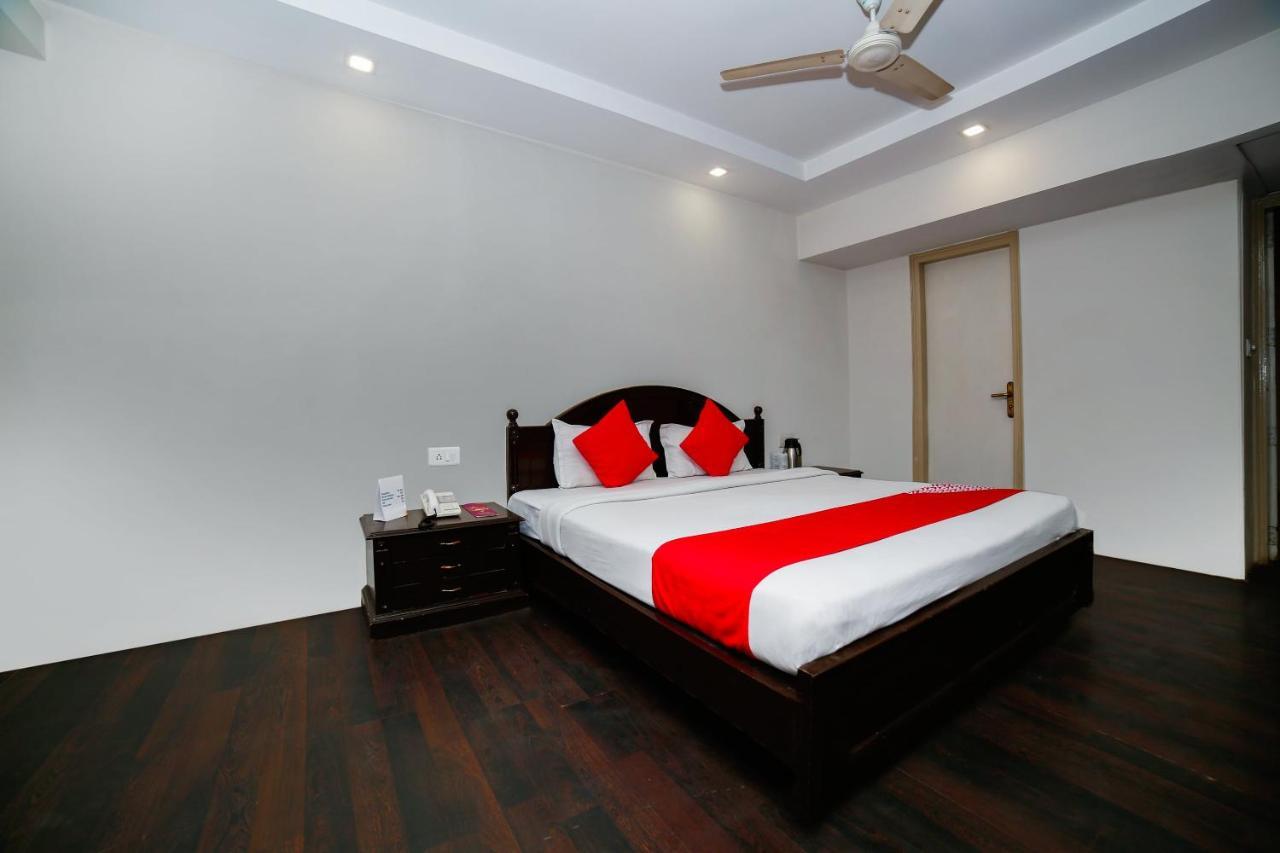Hotel Shelter Gwalior Ngoại thất bức ảnh