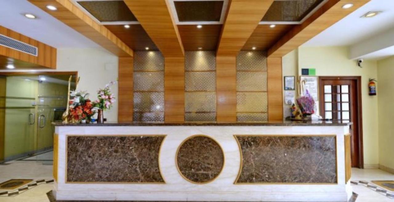 Hotel Shelter Gwalior Ngoại thất bức ảnh