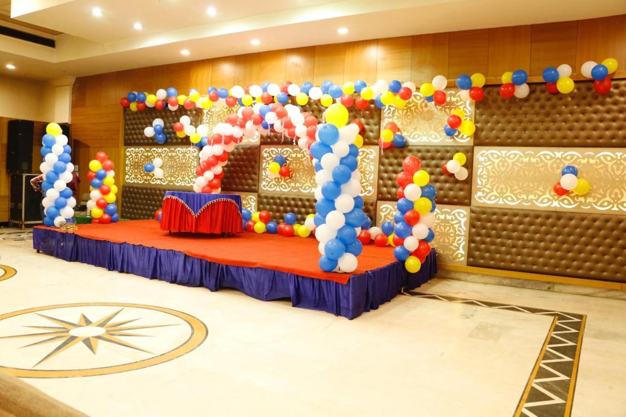Hotel Shelter Gwalior Ngoại thất bức ảnh